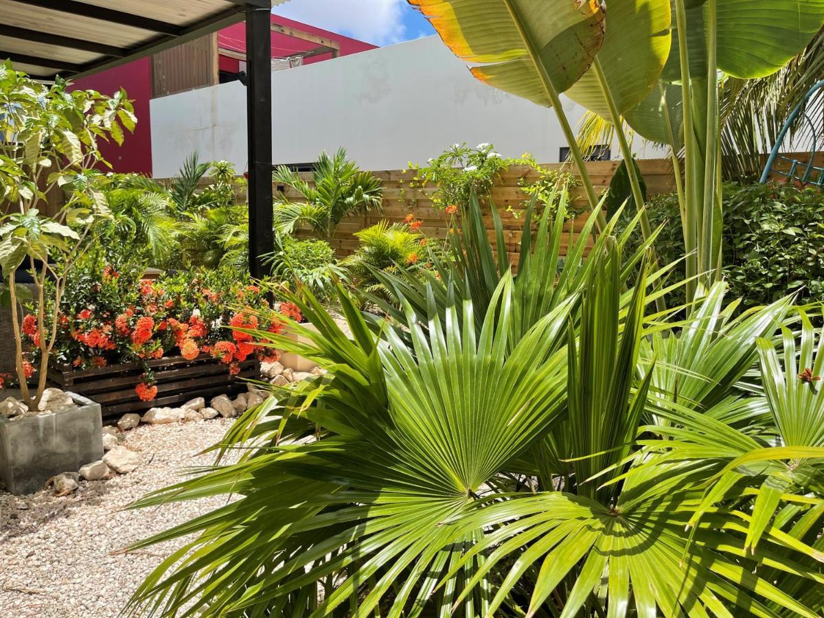 Casa Mantana Bonaire Bed & Breakfast Playa Eksteriør bilde