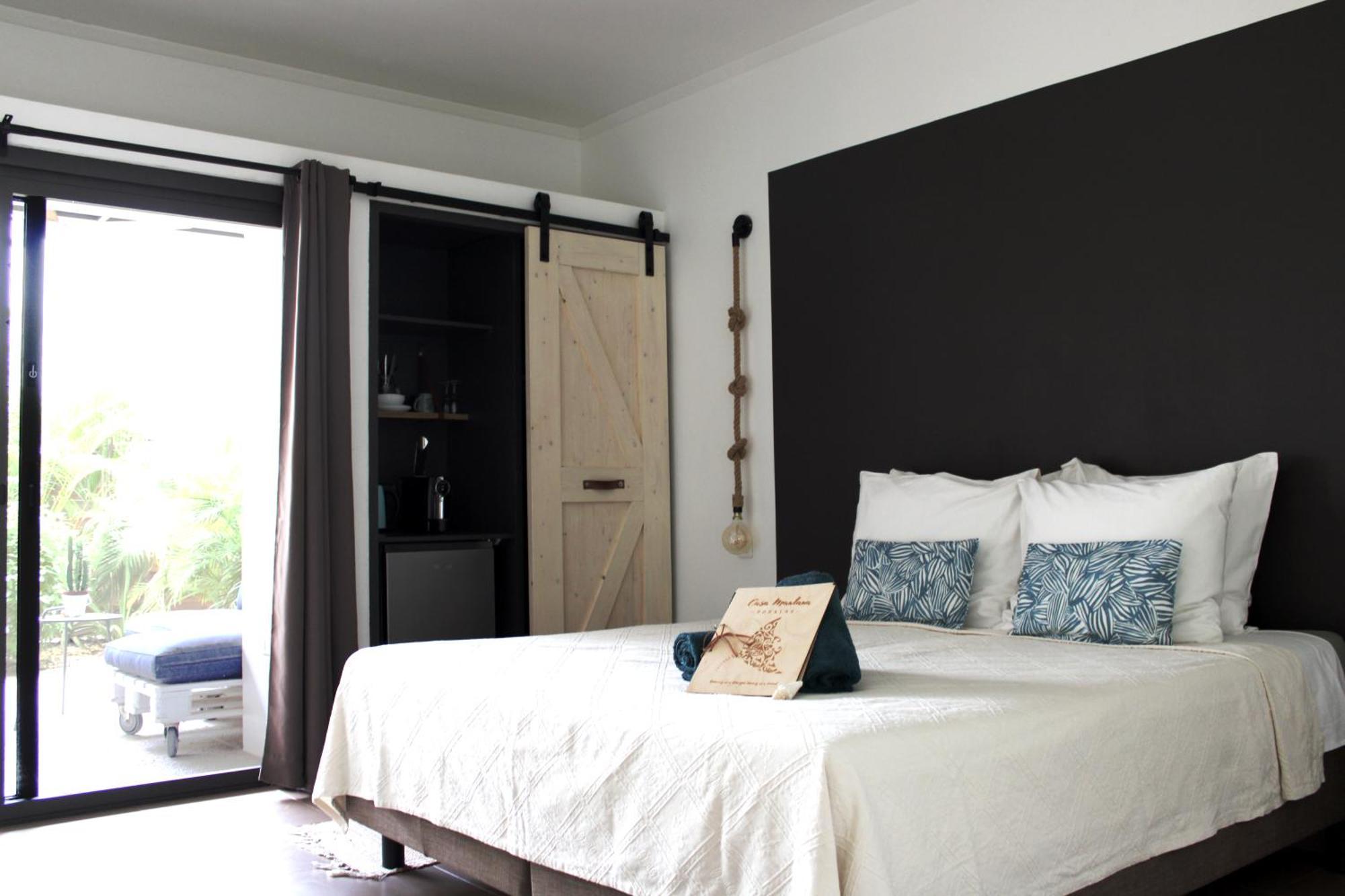 Casa Mantana Bonaire Bed & Breakfast Playa Eksteriør bilde